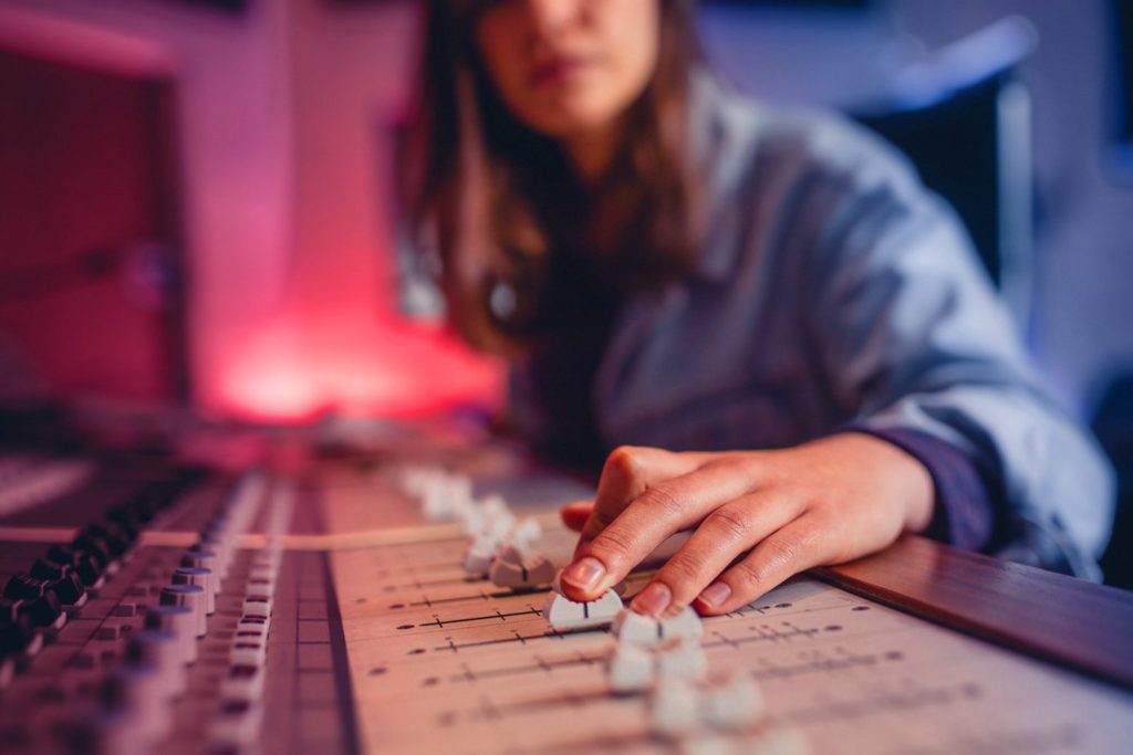 Vocal Mixing: Sound Secrets B5 1024x683